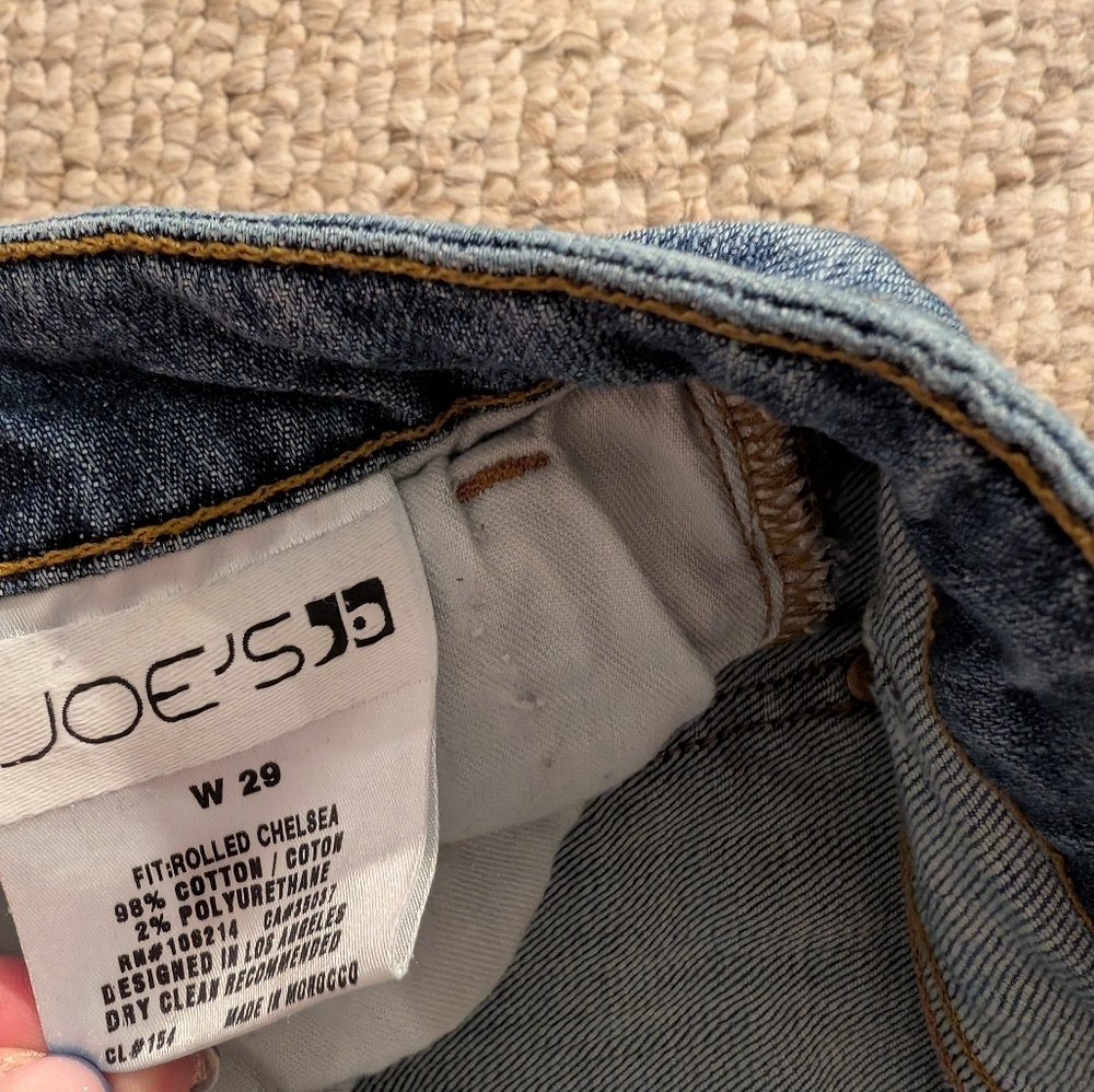 Joe's Jeans, size 29 distressed light wash - Picture 10 of 10